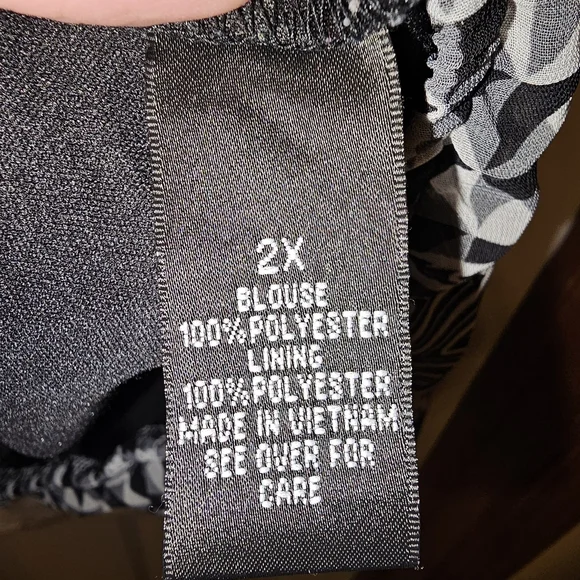 2x AGB Black and Blue Sheer Blouse with Long Angel Sleeves and Geometric Pattern - Picture 5 of 6